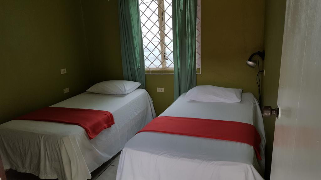 Reggae Hostel Kingston Exterior photo
